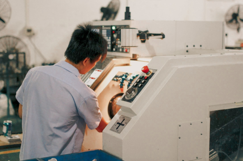 Manufacturing Industry Outlook: Key Challenges and Opportunities Ahead
