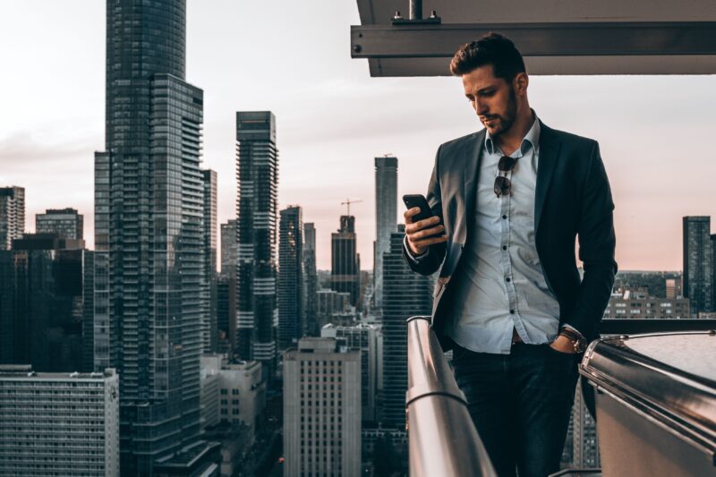 Beyond the Boardroom: The Daily Habits and Mindset Shifts That Let Successful Founders Thrive, Not Just Survive