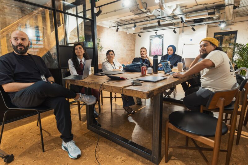 How Emotionally Intelligent Leaders Build Stronger Teams